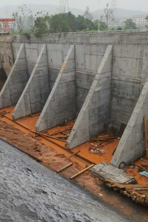 徐州贾汪区锚杆式挡土墙